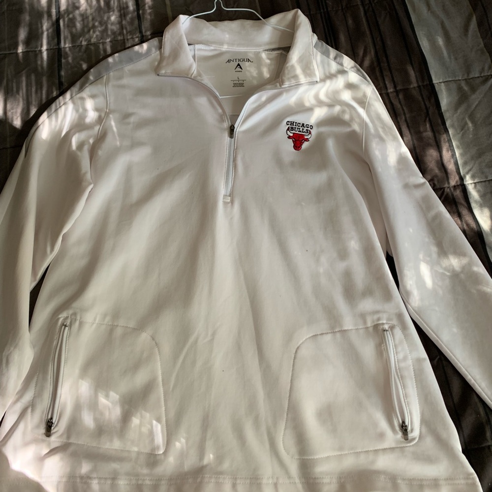 Chicago Bulls warmup sweater